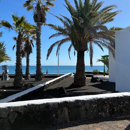 Casa Maca Sea View & Front بويرتو ذيل كارمين